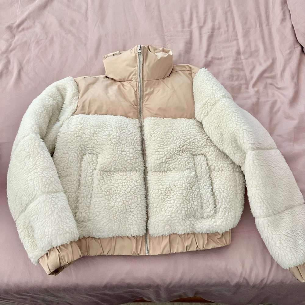 Women's Cream Ultra Mini Puffer